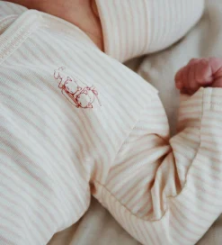 Natdragt - Fio - Tea Stripe/Cameo|Fanga Fontana