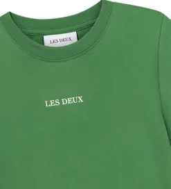 T-shirt - Andrew - Juniper Green|Les Deux Online