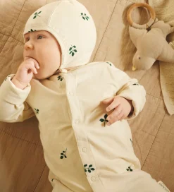 Natdragt m. Babyhjelm - Gaveæske - Leaf|Moonboon Clearance