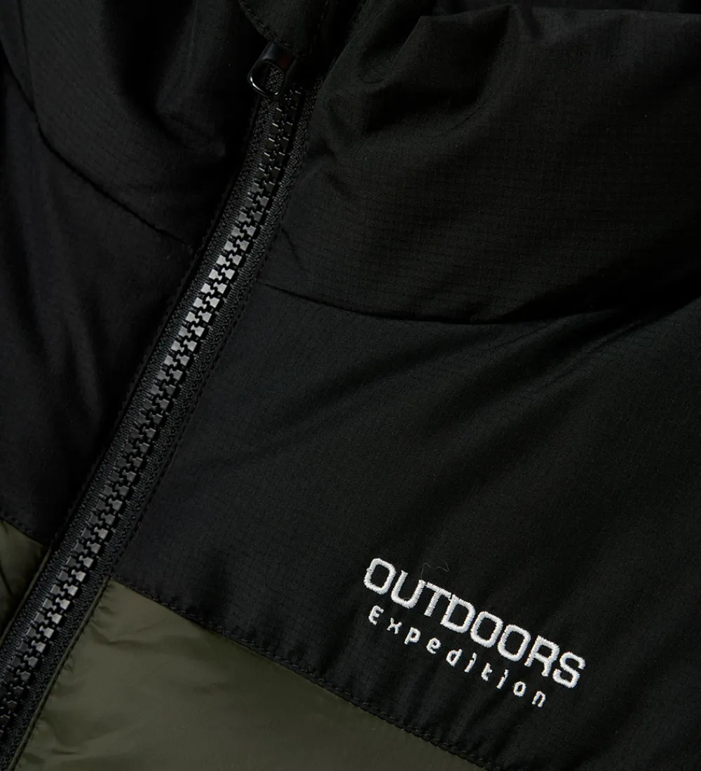 Dynevest - NkmMole - Deep Depths|Name It Hot