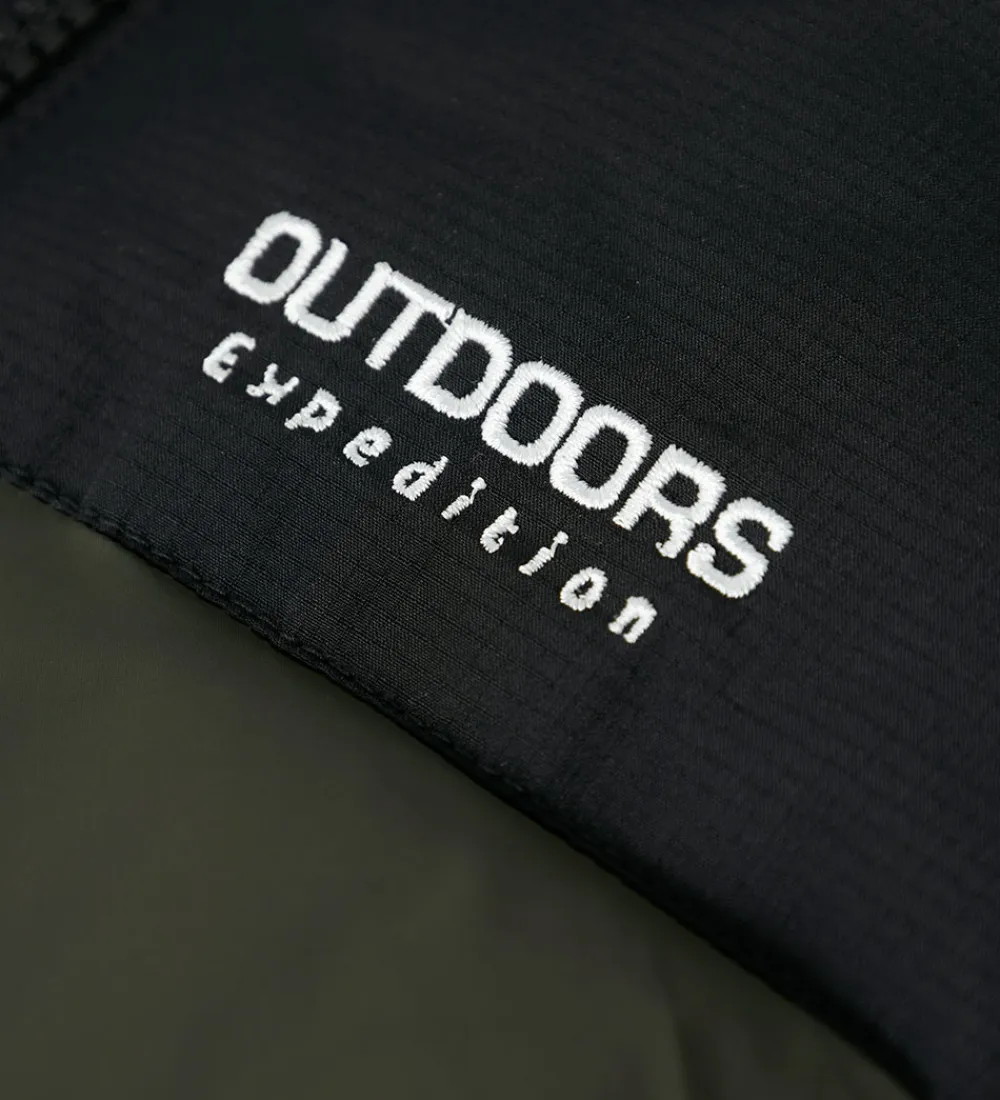 Dynevest - NmmMole - Deep Depths|Name It