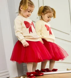 Siblings Tylnederdel - TnstRosette - Ski Patrol|The New New